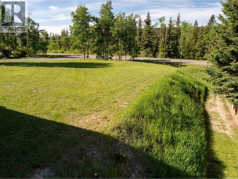 LOT 23 HORSE LAKE ROAD, 100 Mile House, photo 2