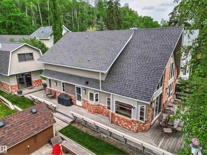 597 1 AV N, Rural Parkland County, photo 2