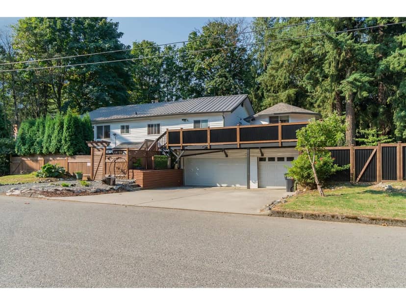 695 HUDSON BAY STREET, Hope, Hope