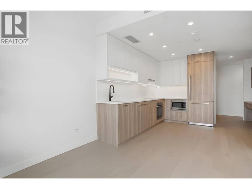 202 8398 OAK STREET, Vancouver, photo 3