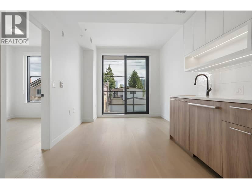 202 8398 OAK STREET, Vancouver, photo 5
