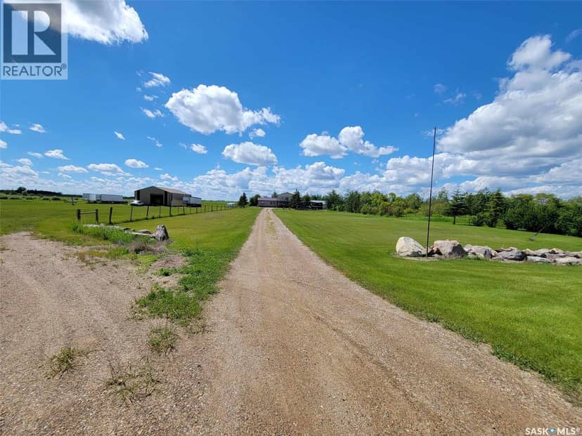 Villeneuve Acreage, Wallace Rm No. 243, photo 3