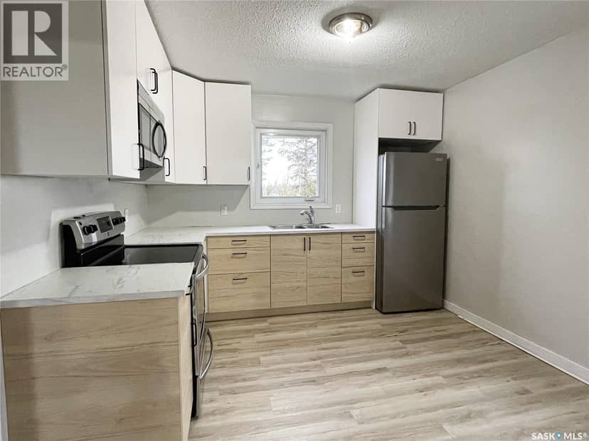 108 Main STREET W, Dorintosh, photo 3