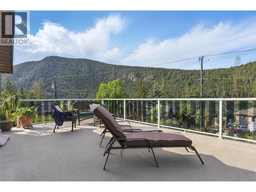 2250 PAUL LAKE Road, Kamloops