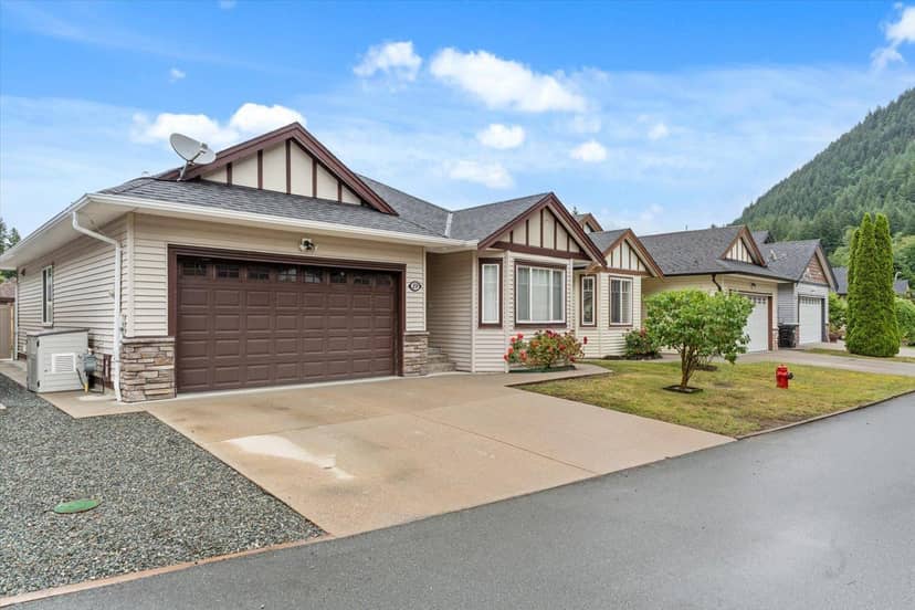19 20118 BEACON ROAD, Hope, Hope