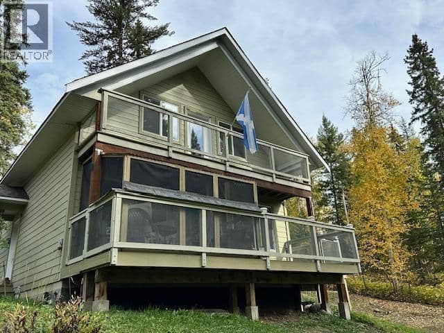 3557 CANDLE DRIVE, Canim Lake