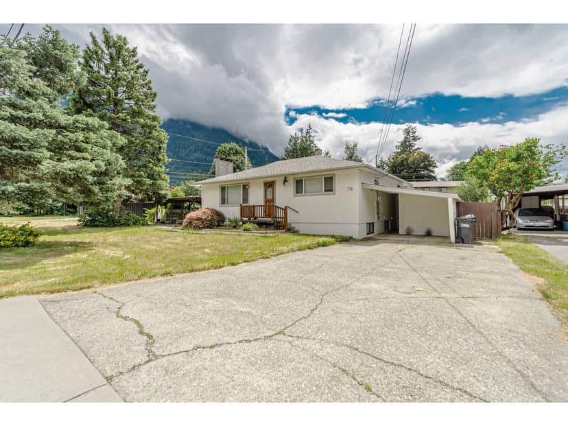 776 7TH AVENUE, Hope, Hope