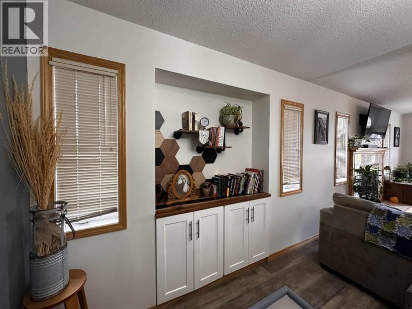 5512 MINNAKER CRESCENT, Fort Nelson, photo 5