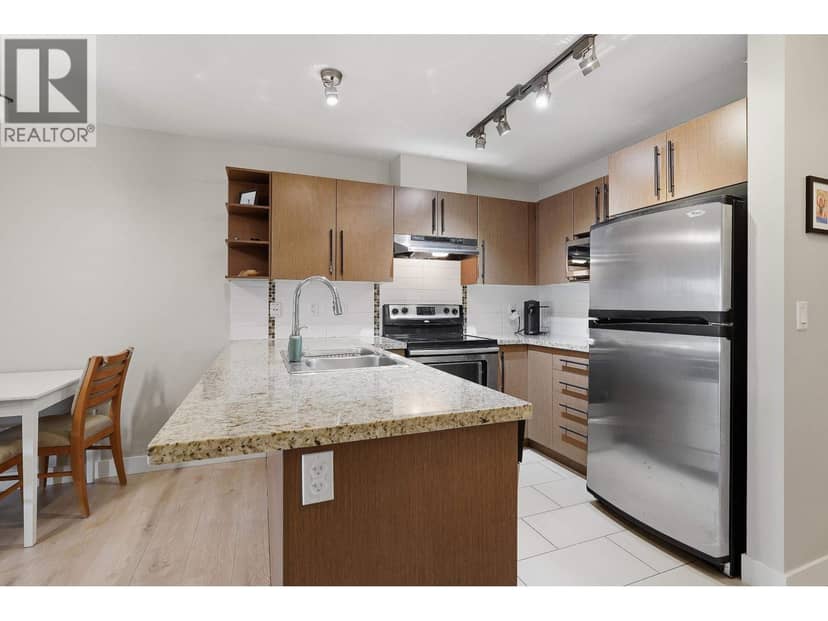 403 2088 Beta Avenue, Burnaby, photo 5