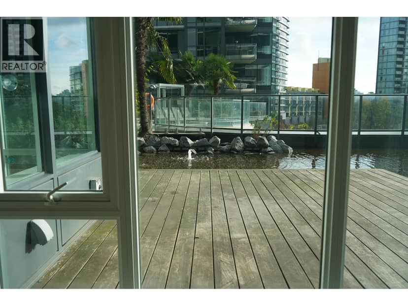 306 68 Smithe Street, Vancouver, photo 5