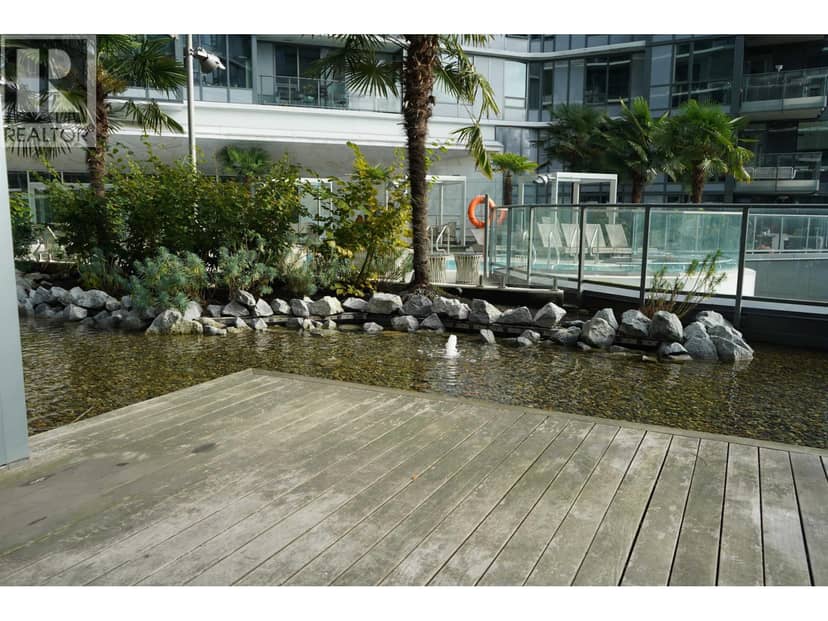 306 68 Smithe Street, Vancouver, photo 6
