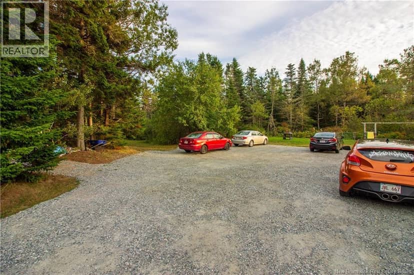 566 Route 111, Willow Grove, photo 2