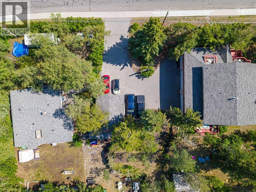 107 three sisters Drive, Canmore, photo 2
