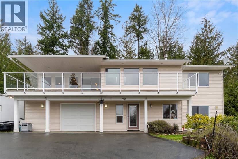 1763 Martini Way, Qualicum Beach