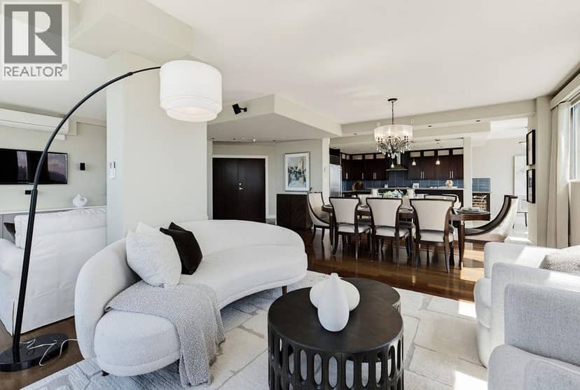 3402 939 Homer Street, Vancouver, photo 3