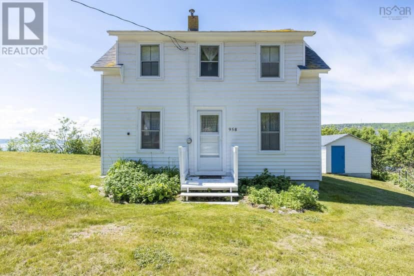 958 Granville Road, Victoria Beach, photo 3