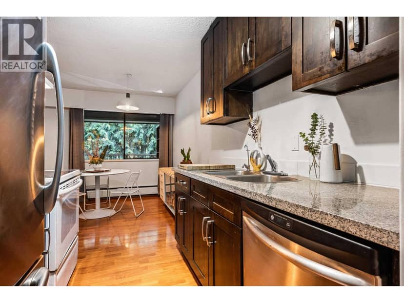 402 5340 HASTINGS STREET, Burnaby