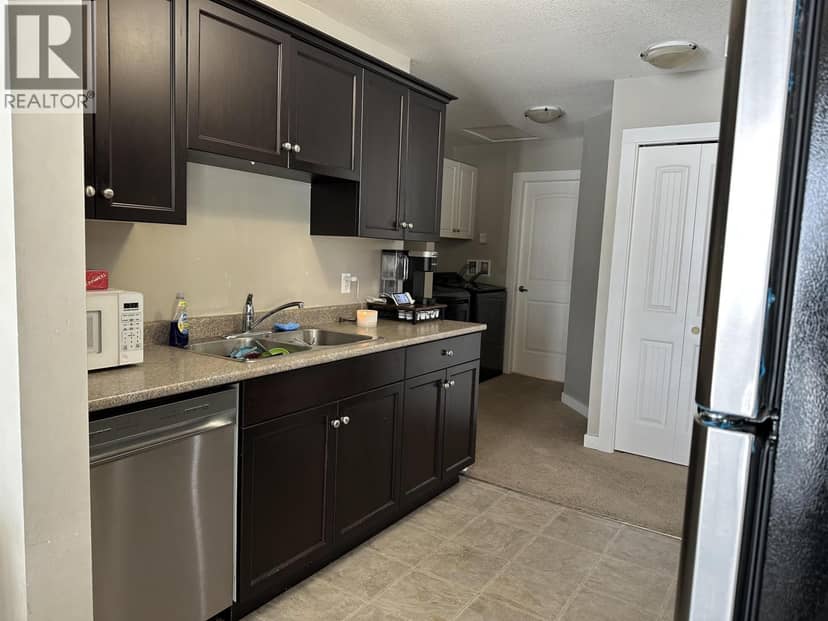 6 9707 99 AVENUE, Taylor, photo 3