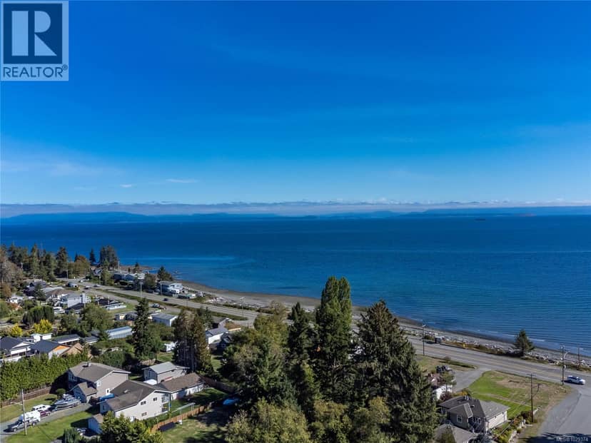 3943 Dillman Rd, Campbell River
