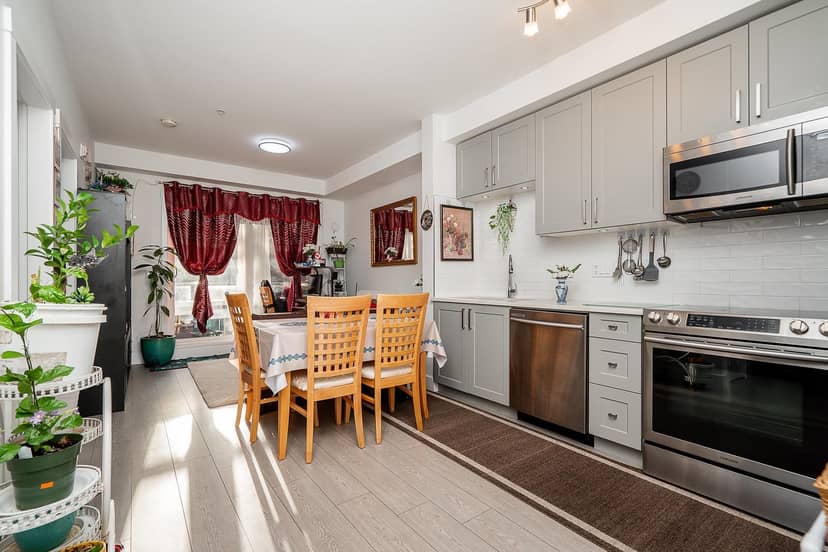 107 9689 140 STREET, Surrey, photo 4
