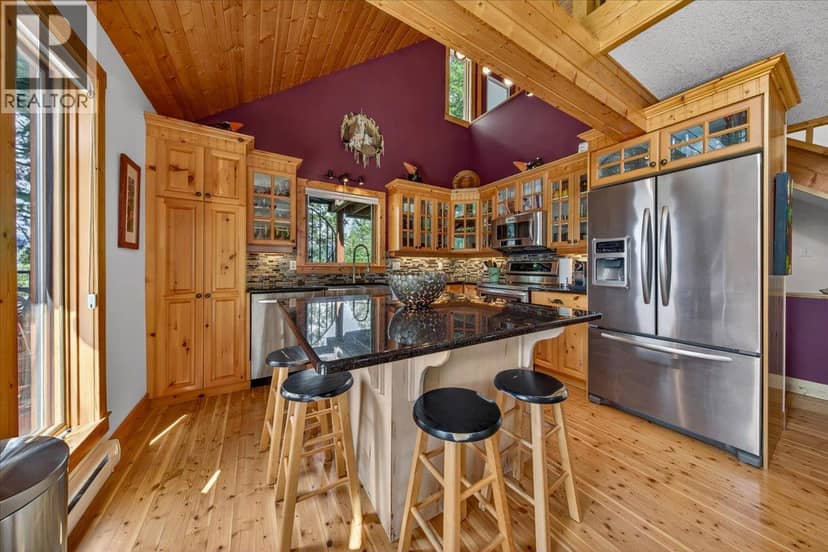 4931 Mountaintop Drive, Fairmont Hot Springs, photo 8