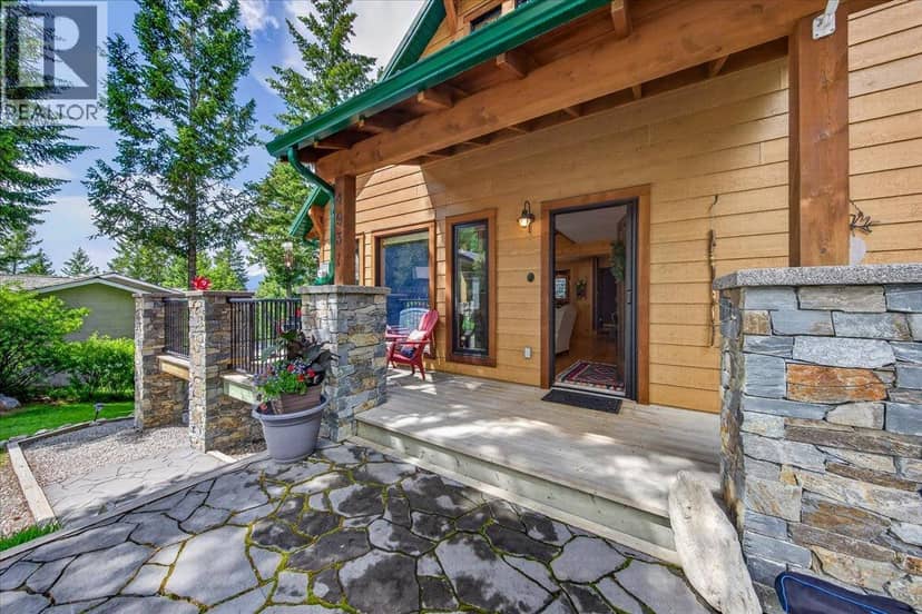 4931 Mountaintop Drive, Fairmont Hot Springs, photo 2