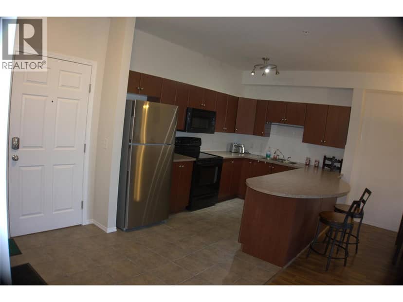 1875 Country Club Drive Unit# 1318, Kelowna, photo 2
