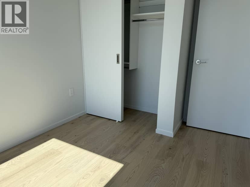 462 5189 EARLES STREET, Vancouver, photo 7