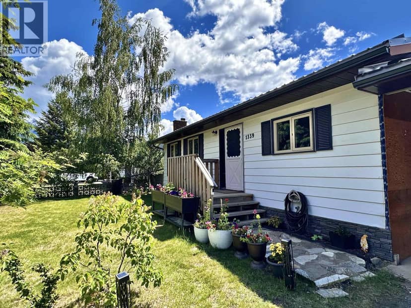 1339 7TH AVENUE, Valemount, photo 2