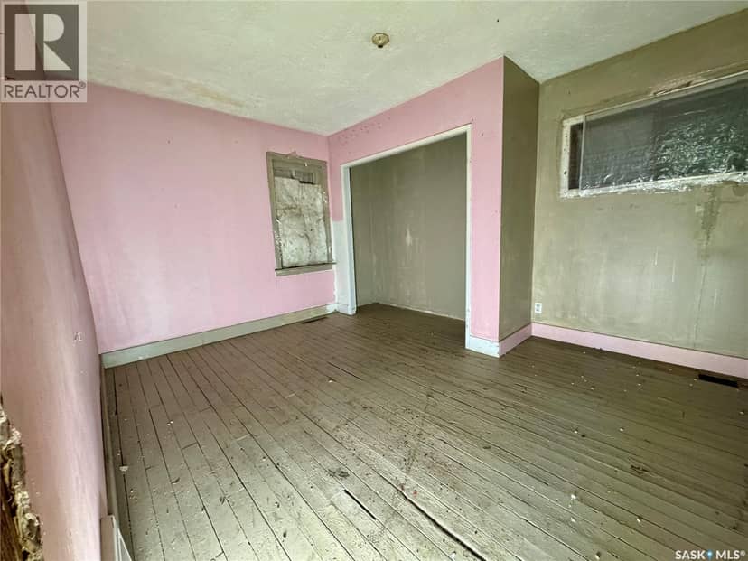 200 Otter STREET, Cut Knife, photo 4