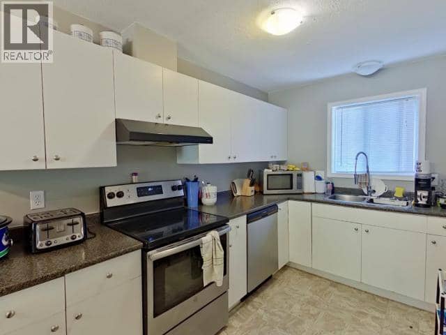 108-5680 ORTONA AVE, Powell River, photo 6