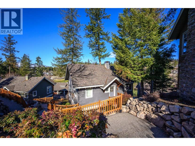 251 Predator Ridge Drive Unit# 14, Vernon