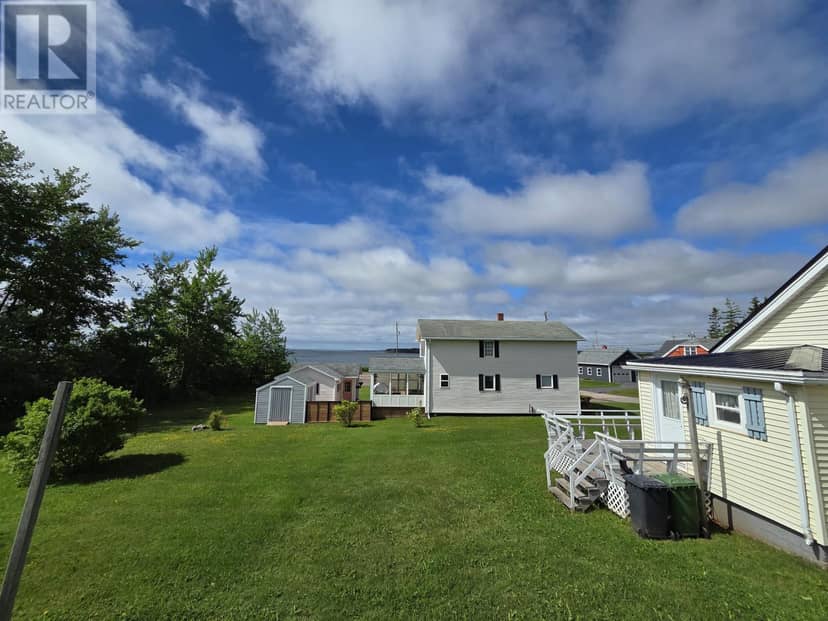10 Sutherland Avenue, Souris, photo 3