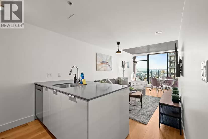1904 128 W CORDOVA STREET, Vancouver, photo 3