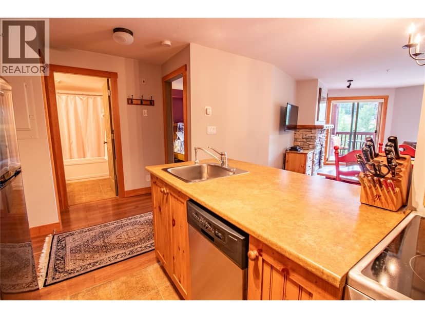 2080 Summit Drive Unit# 309, Panorama, photo 5
