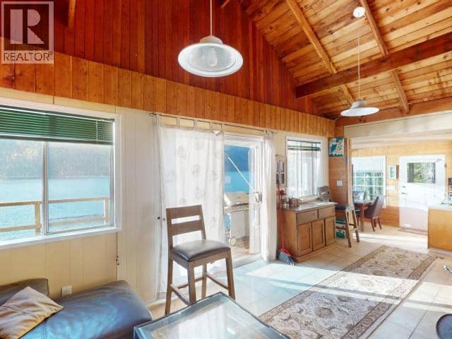 9302 POWELL LAKE, Powell River, photo 5