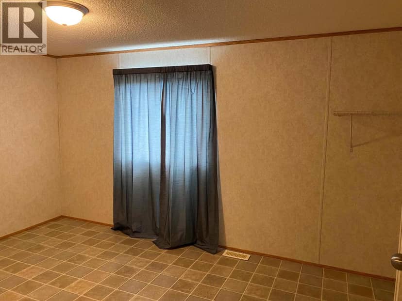 9800 18 Street Unit# 18, Dawson Creek, photo 8