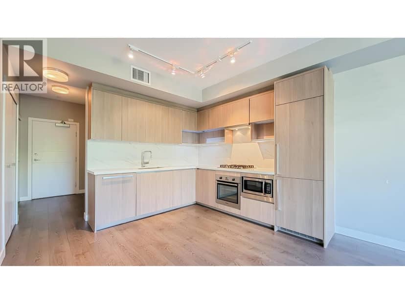 9333-9388 TOMICKI AVE & ODLIN ROAD, Richmond, photo 8
