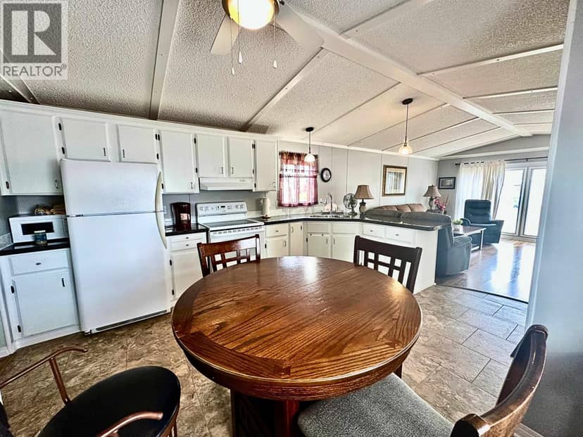 139 9207 82 STREET, Fort St. John, photo 5