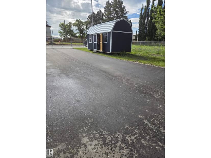 5317 52 ST, Thorsby, photo 5