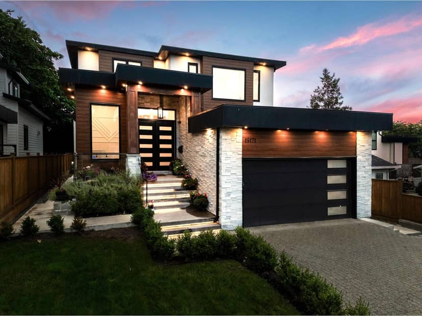 19171 60B AVENUE, Surrey