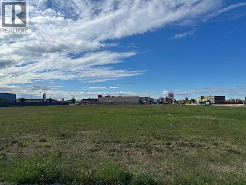 10541 110 Street, Grande Prairie, photo 4