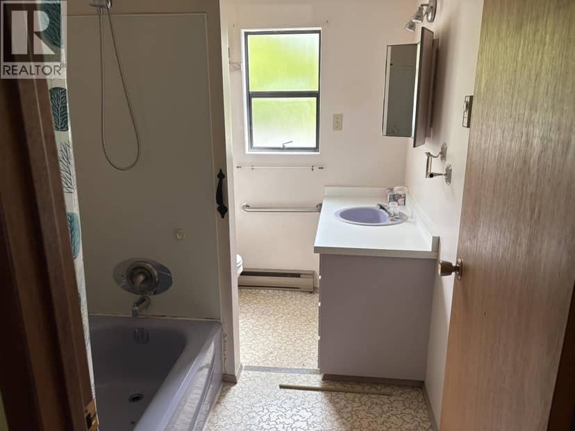 3405 OCEANVIEW DRIVE, Daajing Giids City, photo 3