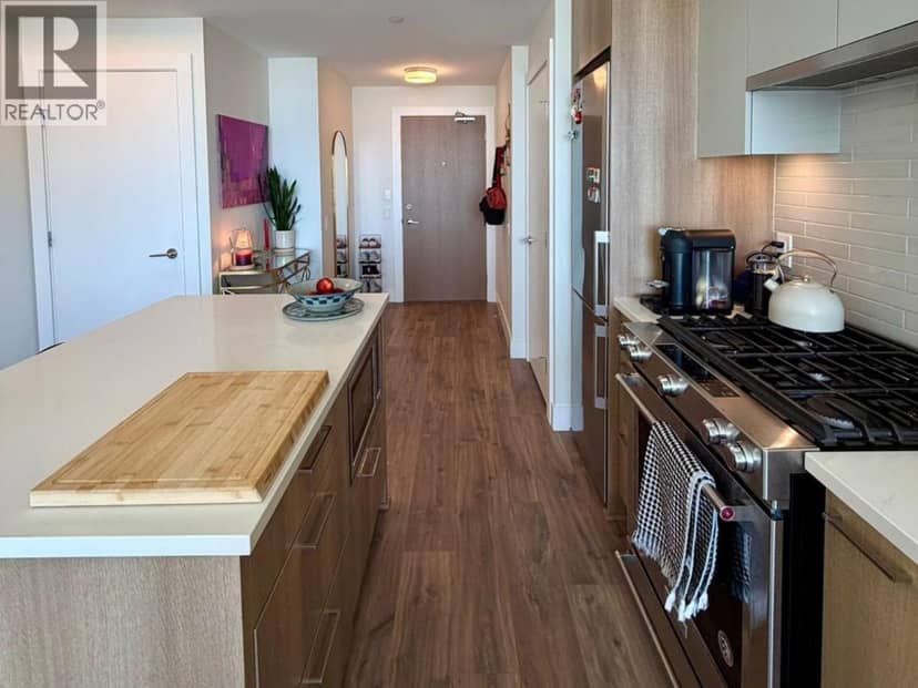 1609 258 NELSON'S COURT, New Westminster, photo 4
