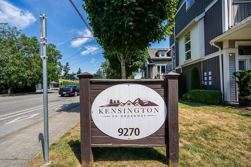 4 9270 BROADWAY STREET, Chilliwack Proper East, Chilliwack