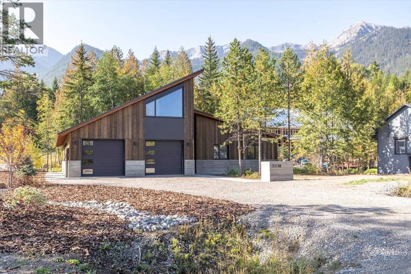 5538 Currie Bowl Way, Fernie, photo 4