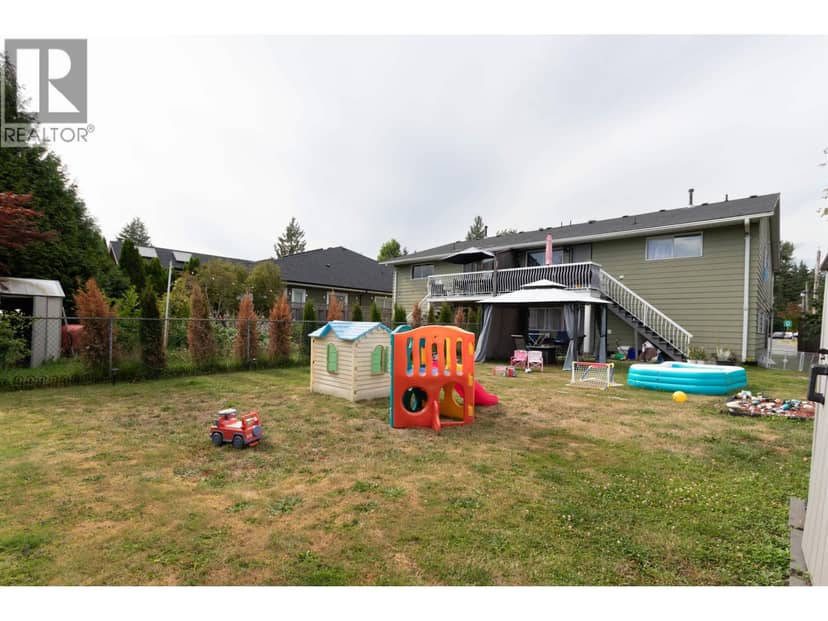 2228 KING ALBERT AVENUE, Coquitlam, photo 2
