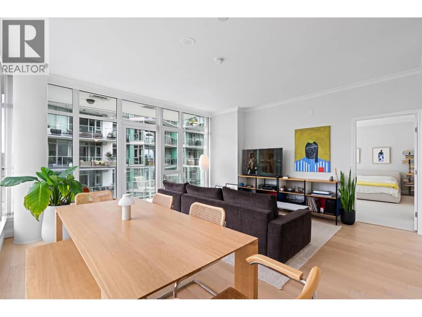609 185 VICTORY SHIP WAY, North Vancouver, photo 3