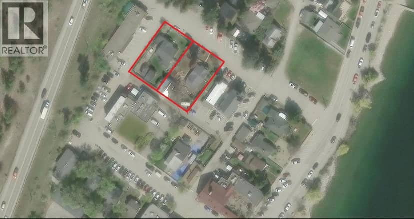 4433 4th Street, Peachland
