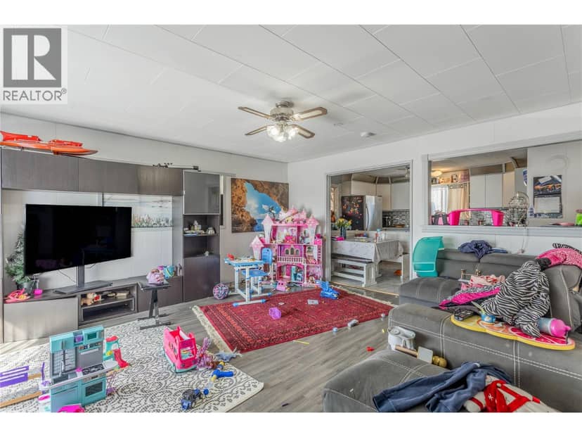 3144 Woodsdale Road, Lake Country, photo 8